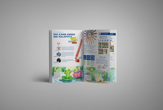 Ein Blick in die Noris Junior Broschüre von Staedtler. In der unteren Hefthälfte sieht man eine gemalte Story, die die Kreativität der jungen Zielgruppe anspricht. 
