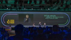 Detlef Braun von der Messe Frankfurt spricht bei der Awardshow