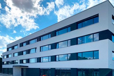 Gebäudeansicht, neue Agentur von da kapo in der Gustav-Weißkopf-Straße in Fürth