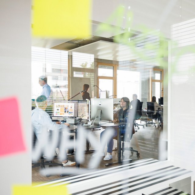 Blick ins Großraumbüro von da kapo