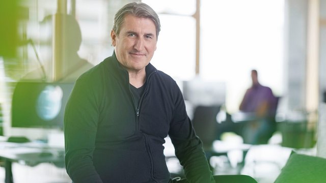 Ralf von da kapo erzählt, was Barrierefreiheit für ihn bedeutet.